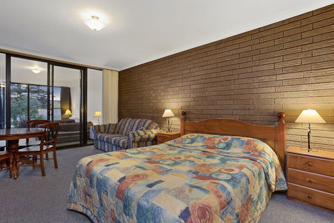 A1 Motels Port Fairy Motel And Apartments - Accommodation Mt Buller 3