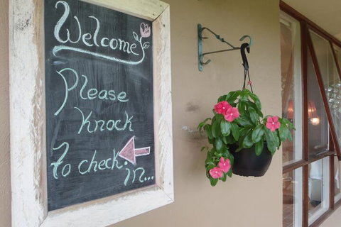 Milton Country Retreat The Chocolate Cottages - Accommodation Mt Buller 3