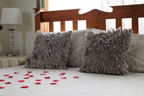 Milton Country Retreat The Chocolate Cottages - Accommodation Mt Buller 7