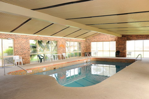 The Peninsula Motor Inn - Accommodation Mt Buller 5