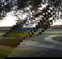 Emerald Executive Apartments - Accommodation Mt Buller