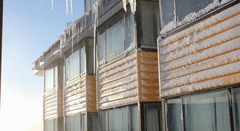 Perisher Manor Hotel - Accommodation Mt Buller 1