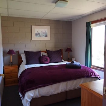 Forest Lodge Chalets - Accommodation Mt Buller 2