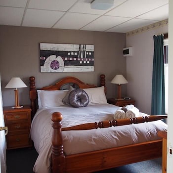 Forest Lodge Chalets - Accommodation Mt Buller 3