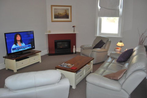 Jacaranda Cottage - Accommodation Mt buller 1