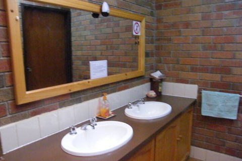 Boomers Guest House Hamilton - Accommodation Mt Buller 7