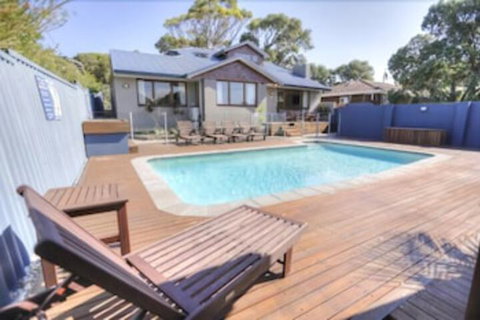 Waikiki Beach Bed & Breakfast - Accommodation Mt Buller 3
