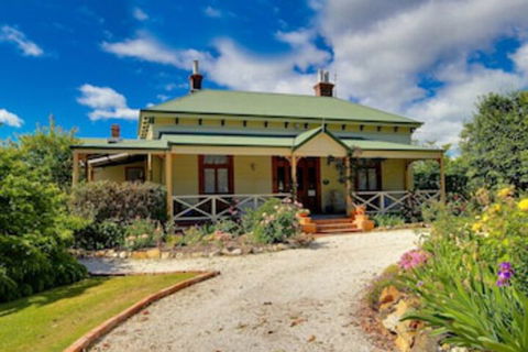 B & B At Winterbrook - Accommodation Mt Buller 0