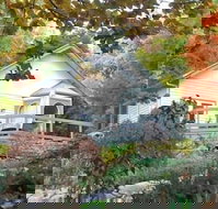 Woolrich Historic Garden Cottage - Accommodation Mt Buller