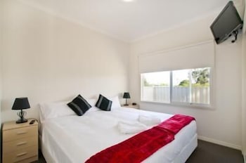 Werribee Short Stay Villas & Accommodation - Accommodation Mt Buller 1