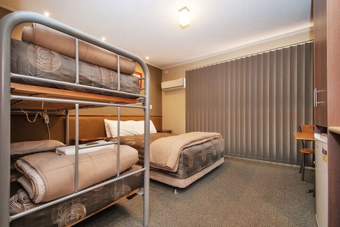 Bright Motor Inn - Accommodation Mt Buller 6