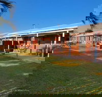 Morayfield Tavern  Motel - Accommodation Mt Buller