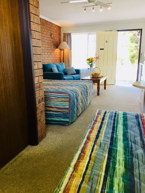 Colonial Motor Inn Pambula - Accommodation Mt Buller 1