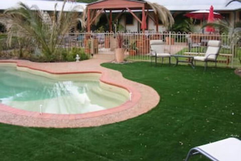 Coach House Inn - Accommodation Mt Buller 1