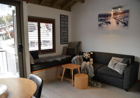 CHILL OUT At THREDBO - Accommodation Mt Buller 6
