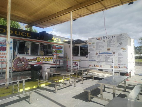 Flamin Donut And Not Maccas - Accommodation Mt buller 0