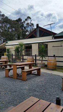 The Warburton Hotel Wesburn - Accommodation Mt Buller 0