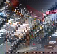 Cozy Coffee Shop - Accommodation Mt Buller