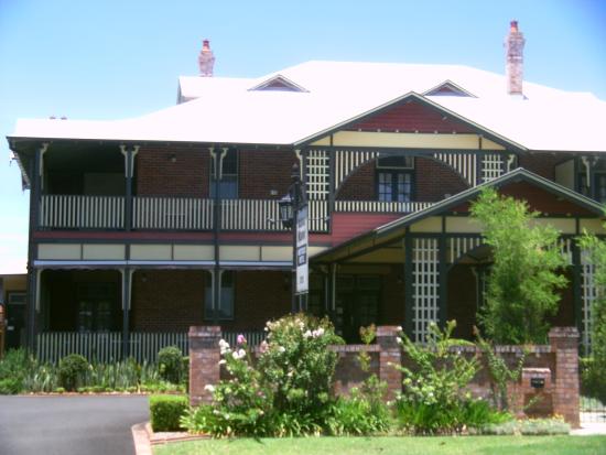 Pimlico Island NSW Accommodation Mt Buller