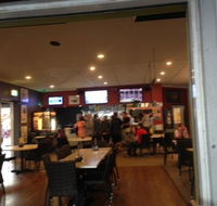 The Shaws Bay Hotel - Accommodation Mt Buller