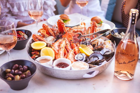 Eleven Rooftop Bar - Accommodation Mt Buller 0