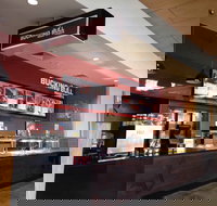 Bucking Bull - Baldivis - Accommodation Mt Buller