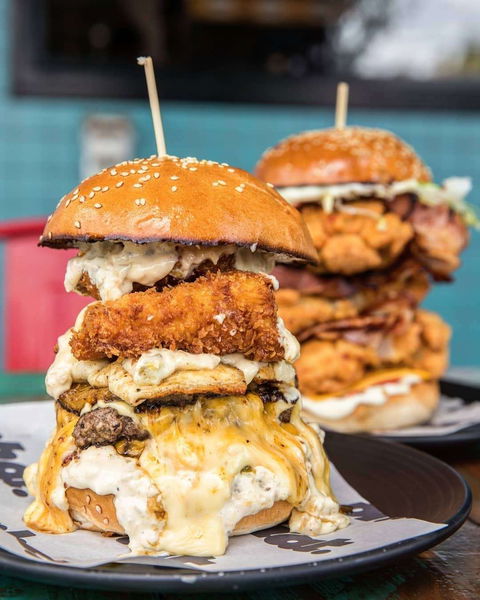 PHAT Pizza And Burger Bar - Accommodation Mt Buller 0