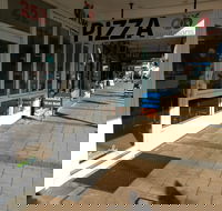 Two Italians Pizzeria - Accommodation Mt Buller