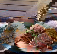 Hardware Cafe - Accommodation Mt Buller