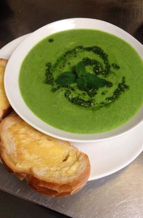 Mrs Jones Cafe - Accommodation Mt Buller 3