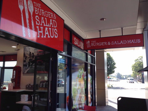 The Burger And Salad Haus - Accommodation Mt Buller 0
