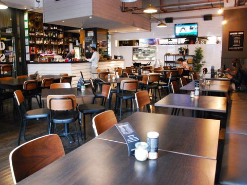 Queen Street Rescue - Accommodation Mt Buller 0