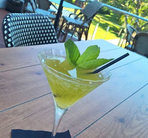 Apollo Bay Wine Bar & Coffee Shop - Accommodation Mt buller 4