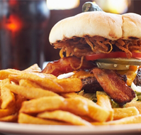 Karama Plaza Tavern - Accommodation Mt Buller