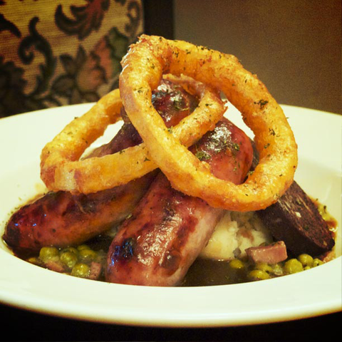 Karama Plaza Tavern - Accommodation Mt Buller 1