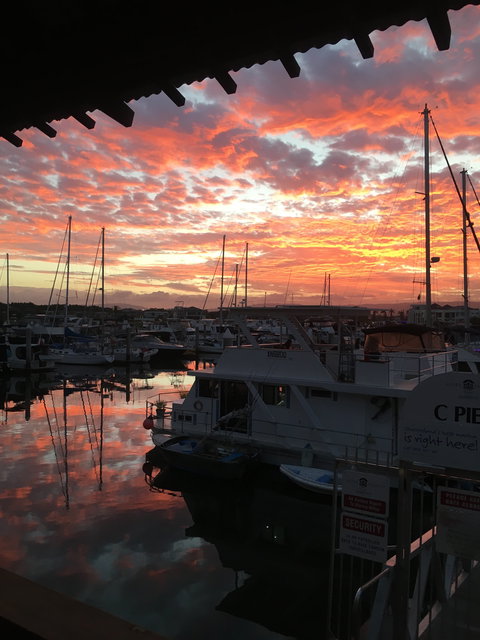 Two Friends Wine & Fine Food - Accommodation Mt Buller 1