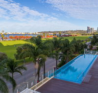 Crowne Plaza Perth - Accommodation Mt Buller