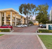 The Peninsula Riverside Apartments - Accommodation Mt Buller
