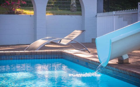 The Big Windmill Motor Lodge - Accommodation Mt Buller 2