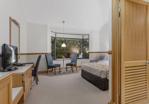 The Airport International Motel - Accommodation Mt Buller 5