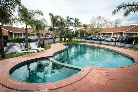 Best Western Airport Motel & Conv Ctr - Accommodation Mt Buller 6