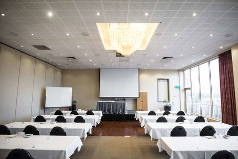 Best Western Airport Motel & Conv Ctr - Accommodation Mt Buller 10