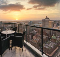 Meriton Suites Pitt Street - Accommodation Mt Buller