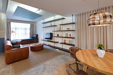 Zara Tower Serviced Apartments - Accommodation Mt Buller 7