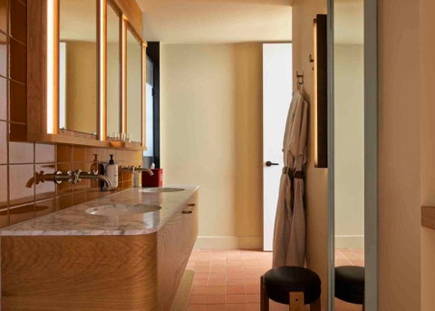 ACE Hotel Sydney - Accommodation Mt Buller 9