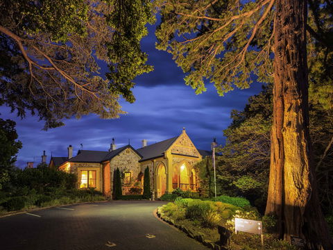 Mount Lofty House - Accommodation Mt Buller 0