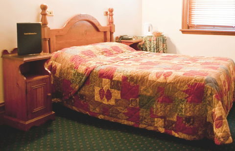 O'Malleys Hotel - Accommodation Mt Buller 1