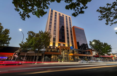 TRYP By Wyndham Pulteney Street - Accommodation Mt Buller 0