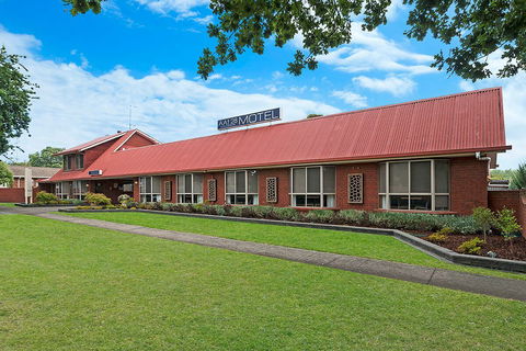 AAt 28 Goldsmith Motel - Accommodation Mt Buller 0
