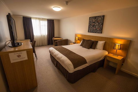Bairnsdale International - Accommodation Mt Buller 4
